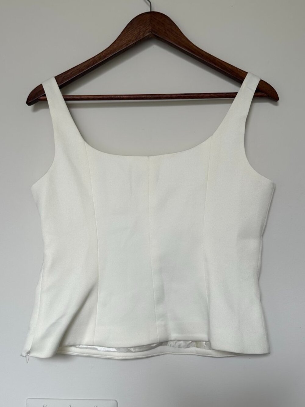 Vintage Sandra Darren Ivory & Black Beaded Embroidered Tank Top Size 8 🖤✨ - Picture 5 of 9